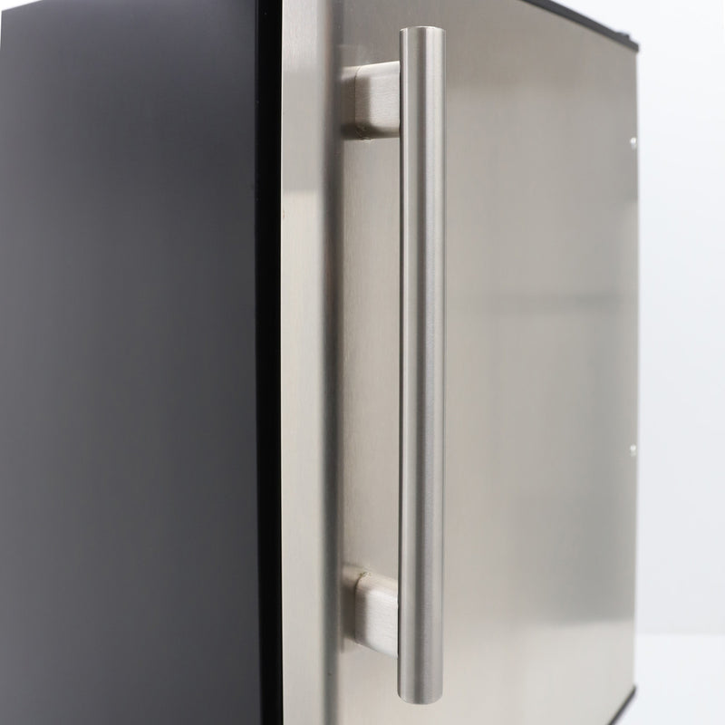 Maxx Ice Countertop or Built-In Ice Maker, 15 lbs, Crescent Cube, Black w/Stainless Steel Door